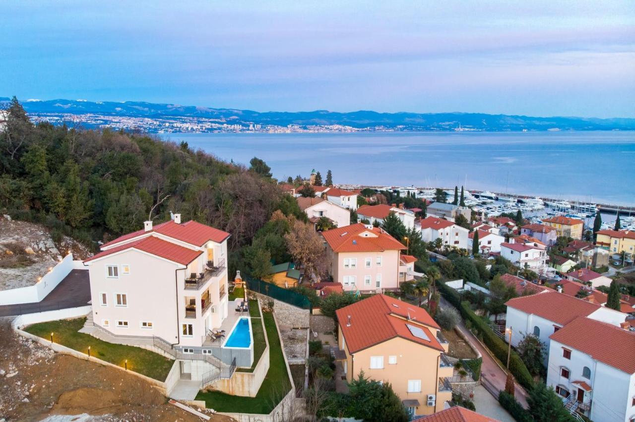 Ines Villa Ičići